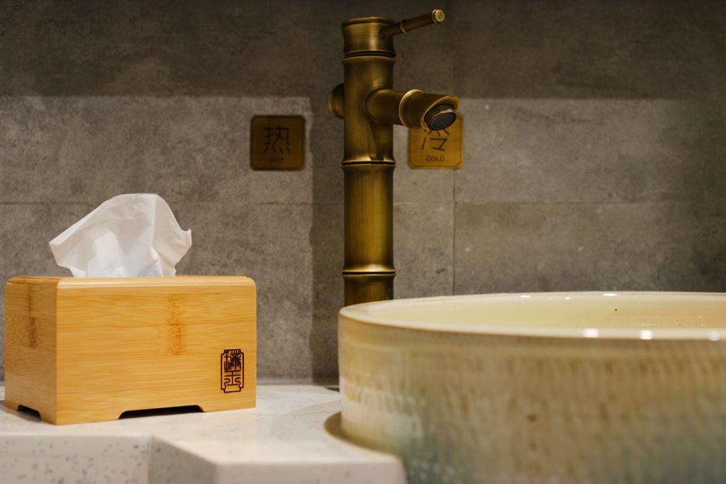 Hangzhou Puyu Travelling With Hotel Buitenkant foto
