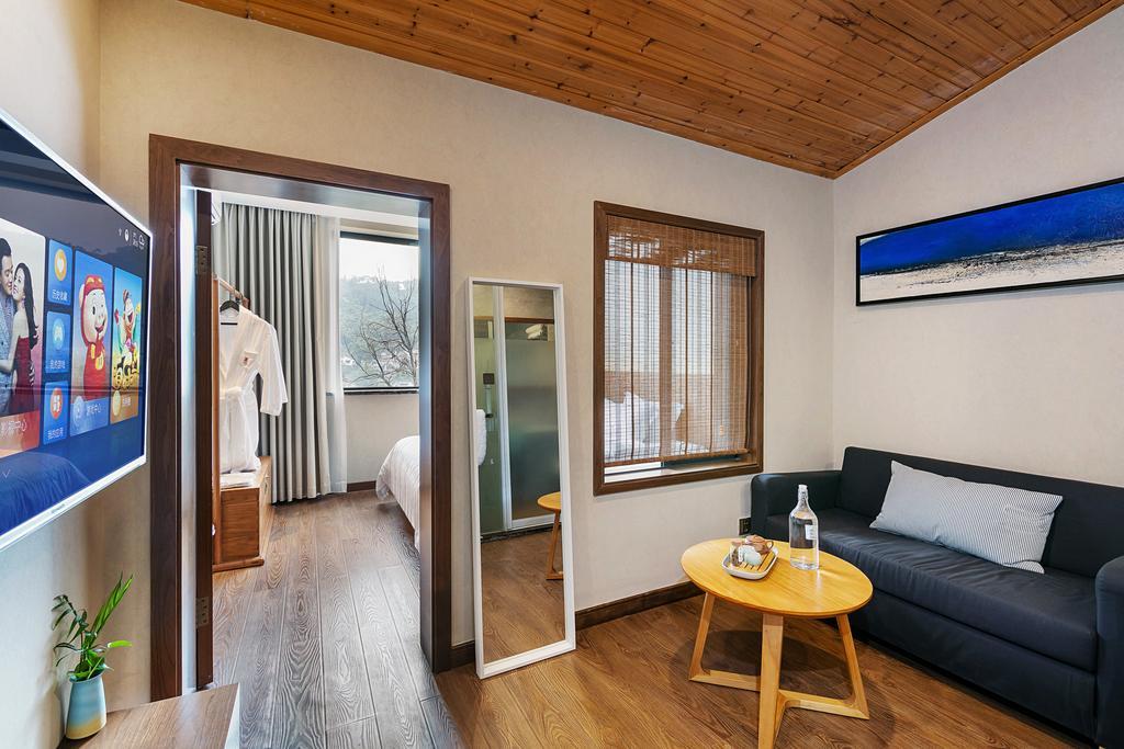 Hangzhou Puyu Travelling With Hotel Buitenkant foto
