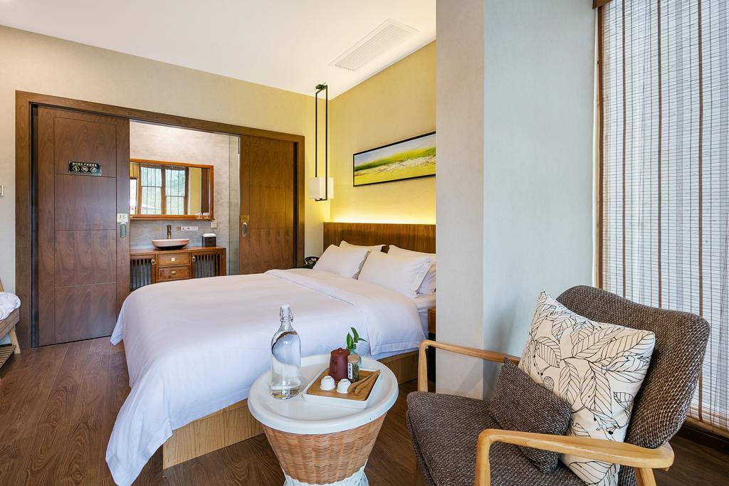 Hangzhou Puyu Travelling With Hotel Buitenkant foto
